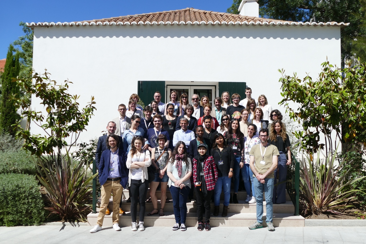 Group photo of conference attendees at Hotel Vila Galé Collection Palácio dos Arcos
